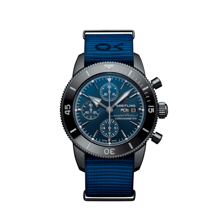 Breitling Superocean Heritage Chronograph 44 Outerknown Acier inoxydable revêtu de DLC Bleu M133132A1C1W1