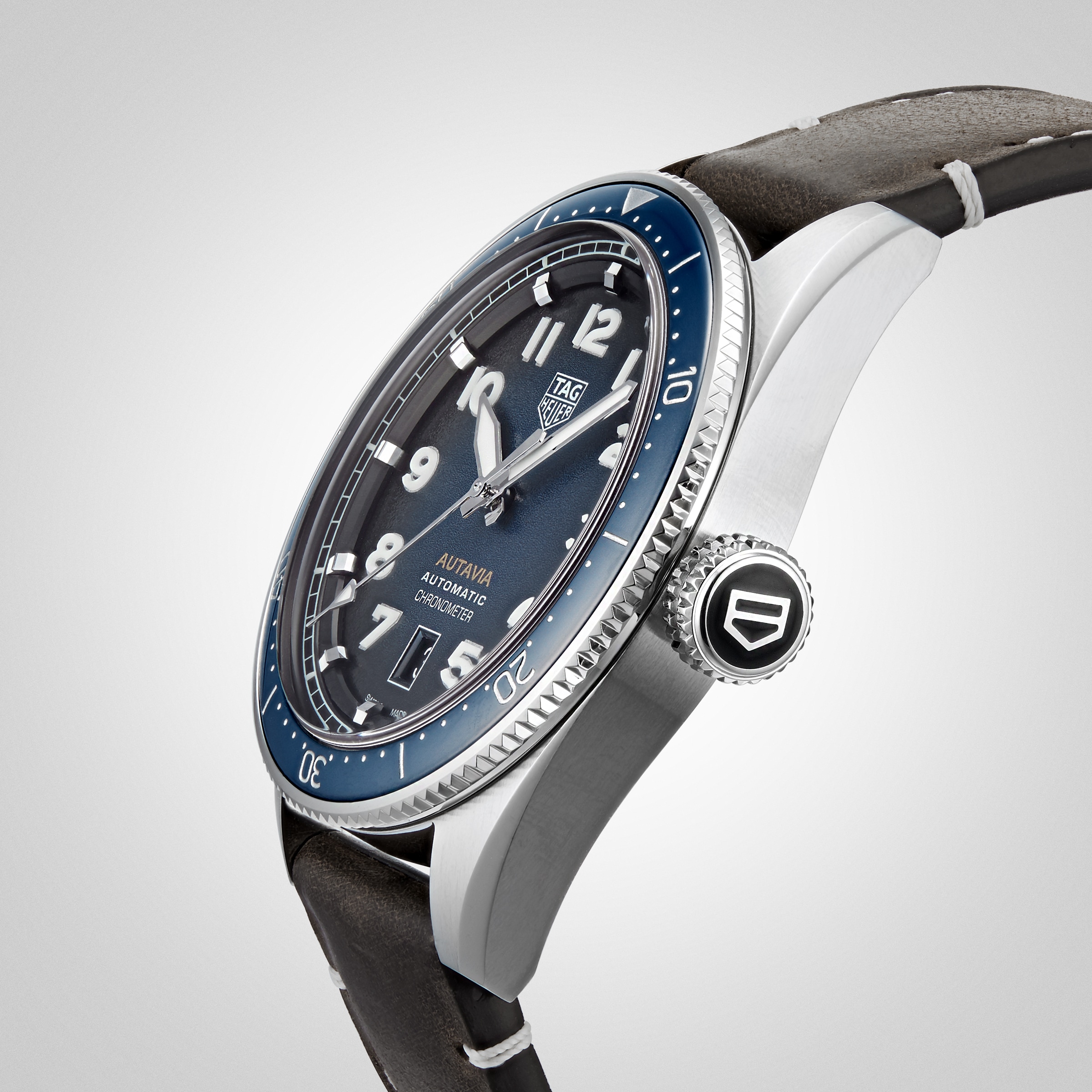 TAG Heuer Autavia COSC 42mm Mens Watch WBE5116.FC8266 – Image 6